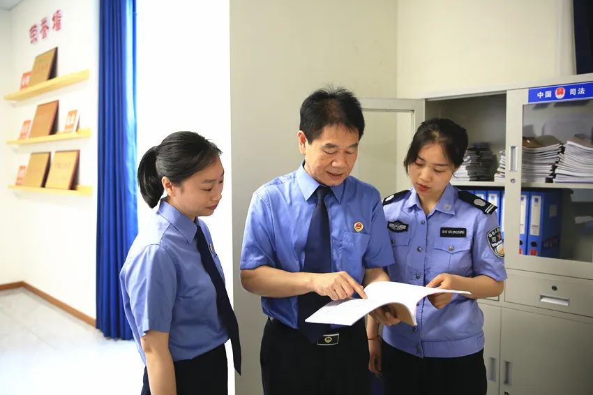 最高检关于社区矫正典型的案例,最高人民检察院社区矫正典型案例