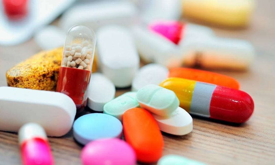 女性阴道有白色泡沫排出，或许暗示4种情况，别不当回事