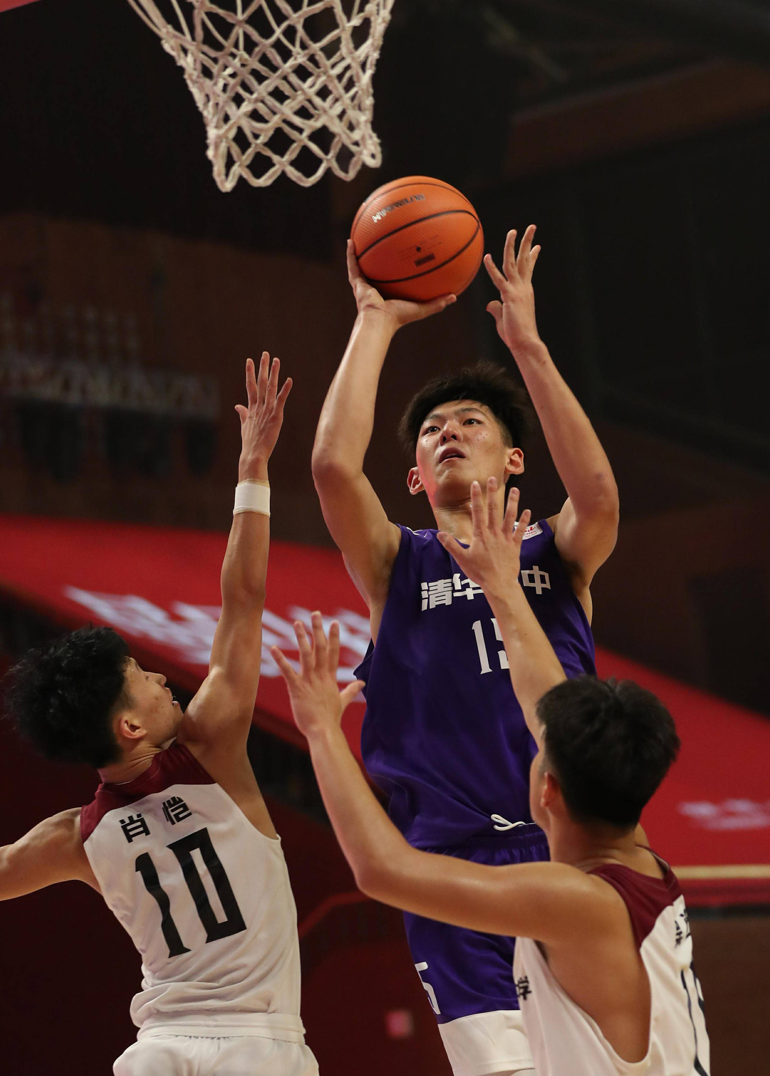 辽宁两大新星打人被拘，休赛期苦心操作或化为乌有