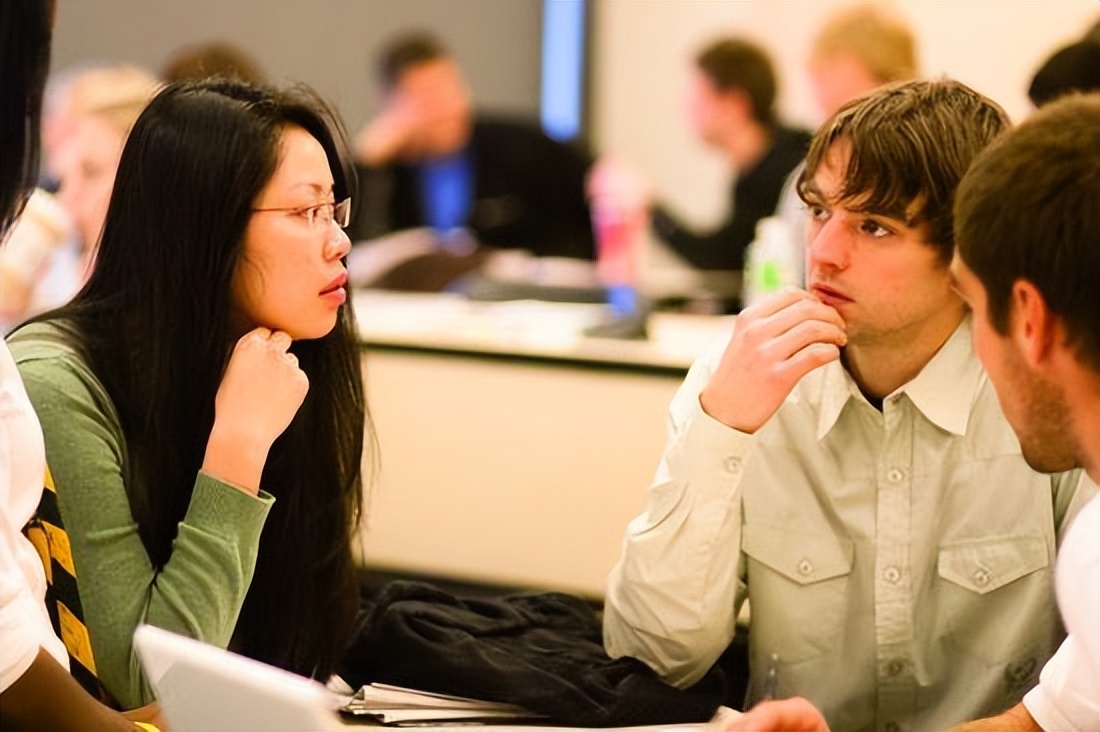 大学校园出现“秘密交易”，以下几种情况要注意了，容易毁了自己