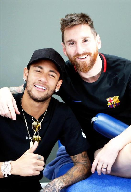 内马尔11岁儿子,内马尔9岁儿子