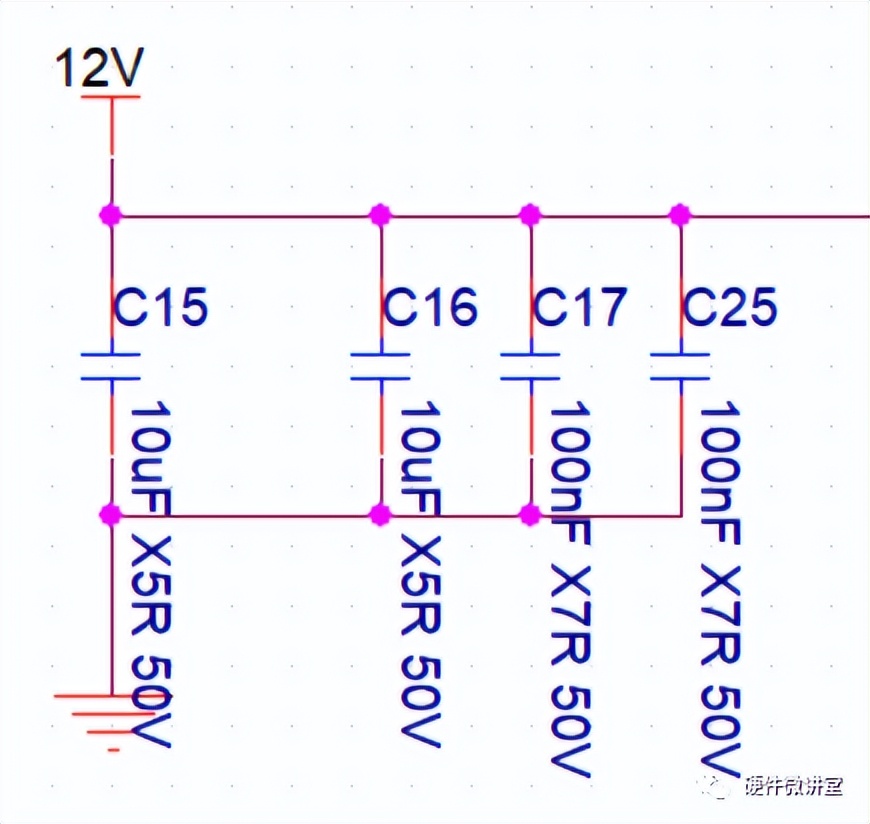 电源滤波用两个并联电容,电源电阻和电容并联滤波