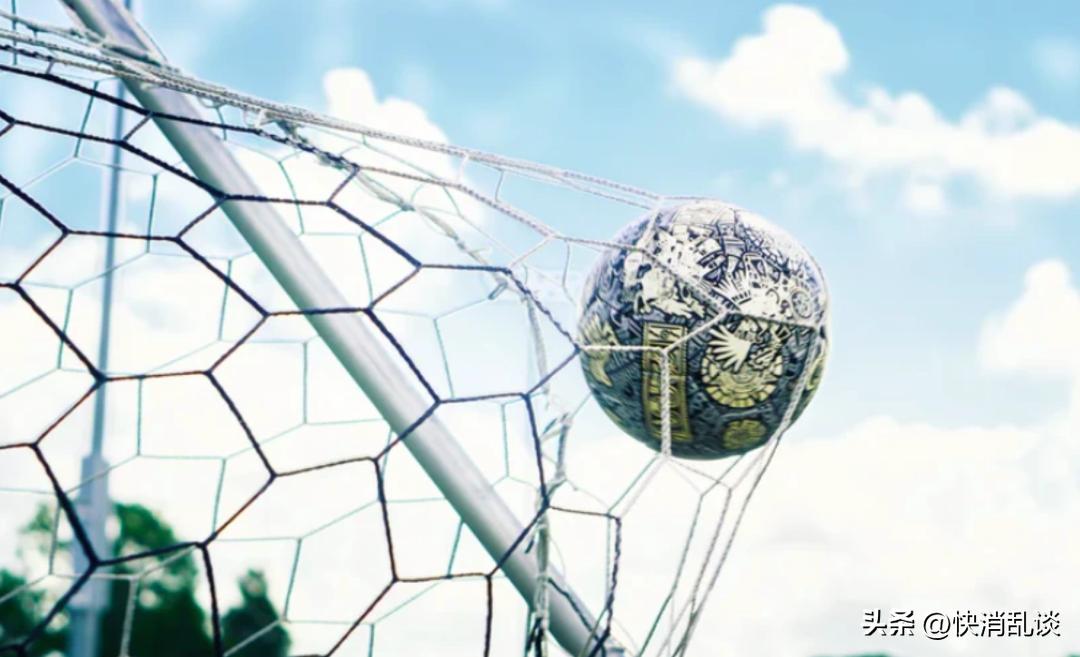 一场皆大欢喜的足球商业比赛,为啥两家乳企还在“掐”