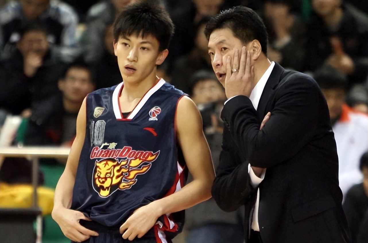 上海男篮最新消息李春江,曝上海男篮签约新外援