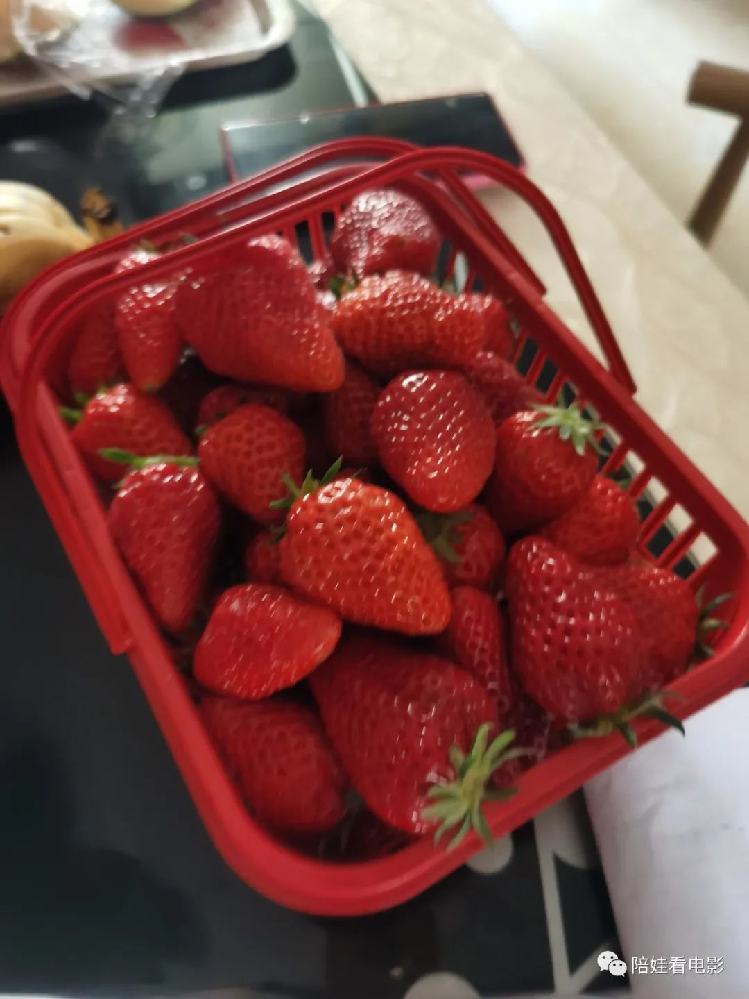 上海封控一个月开支统计：我真的不要吃莴笋了