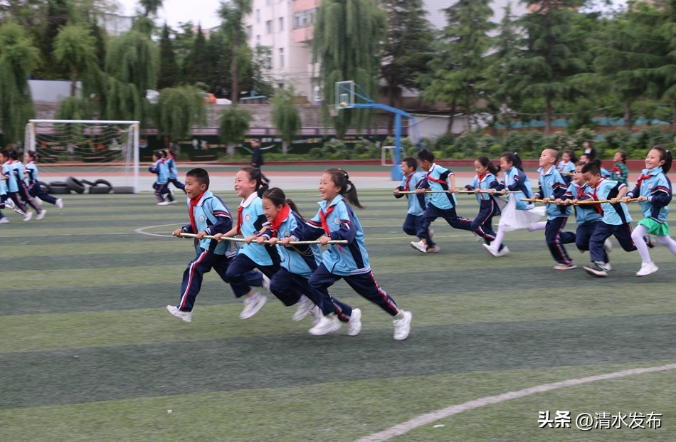 童岭小学开展庆六一主题活动,清水小学庆六一文艺汇演