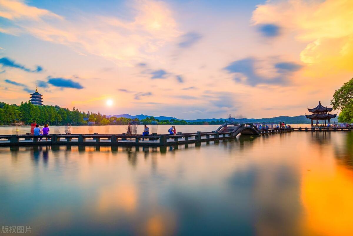 南京苏州杭州旅游最佳路线,杭州到凤凰古城的最佳路线