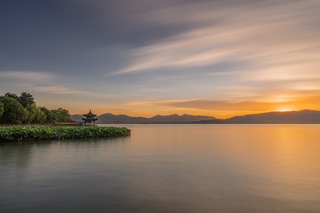 堆栈和实例的区别,堆栈和叠加是一回事吗