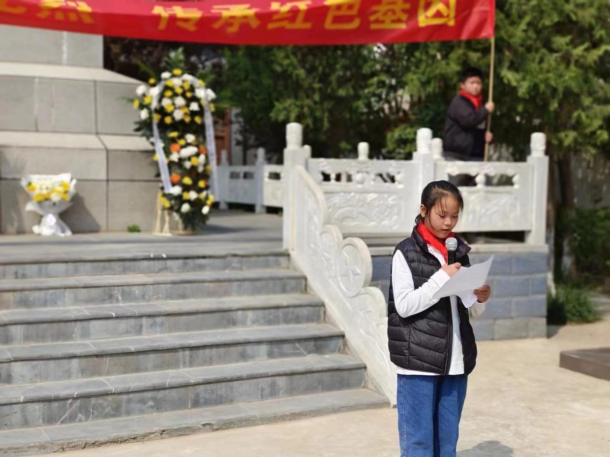 传承红色基因清明祭英烈诗词朗诵,清明祭先烈诗词集锦