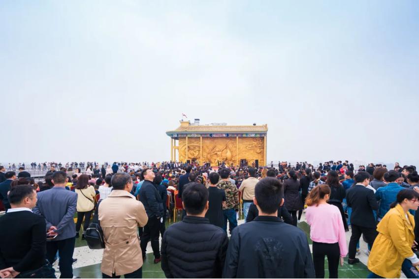 万家丽吃住游玩一体的地方,来全友家居一站式购物