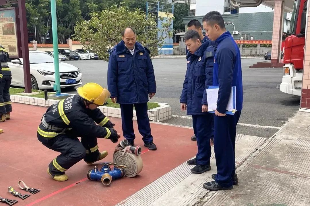 新蓝出征挑战自我,新蓝对抗赛视频