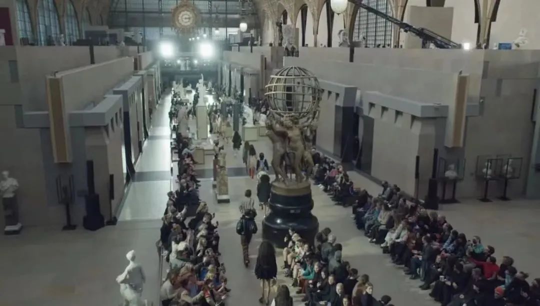 路易威登2022秋冬女装灵感,路易威登2022秋冬女装时尚穿搭