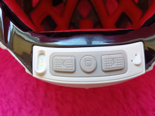 智能头盔helmet,crosshelmet智能头盔评测