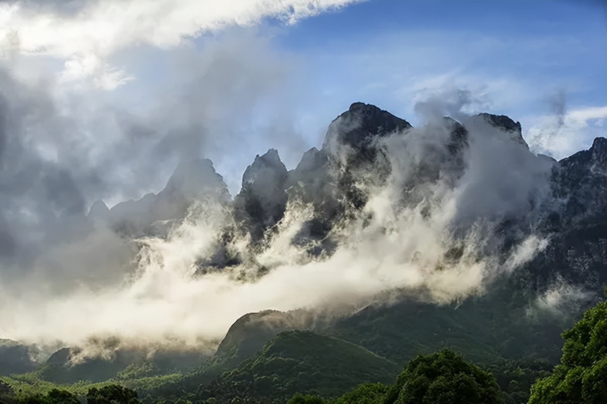 庐山仙境云雾图片大全,绝美的云雾缭绕图片