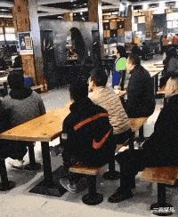 上火的笑话幽默,上火的幽默笑话