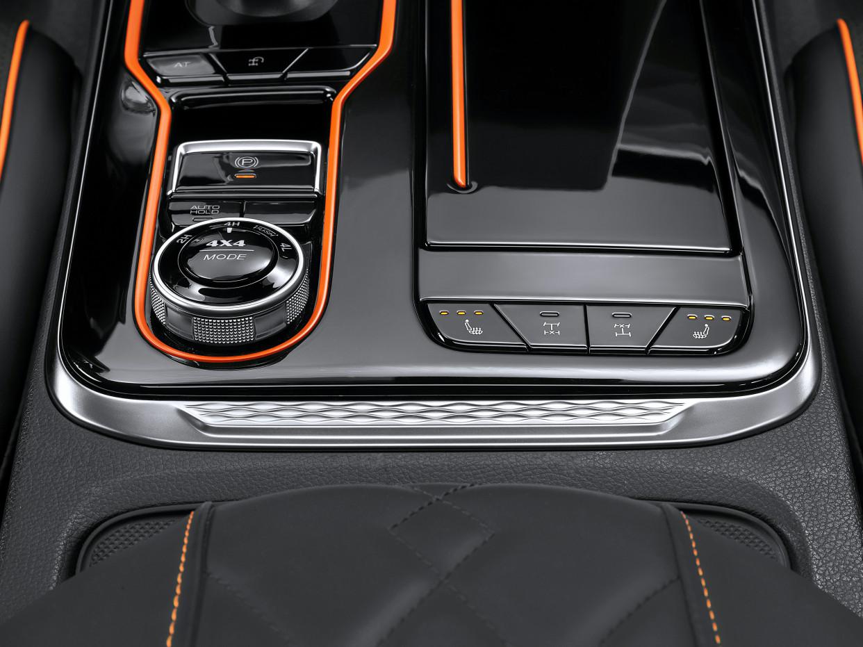 搭载采埃孚的日产车,日产m9t柴油机配采埃孚自动挡