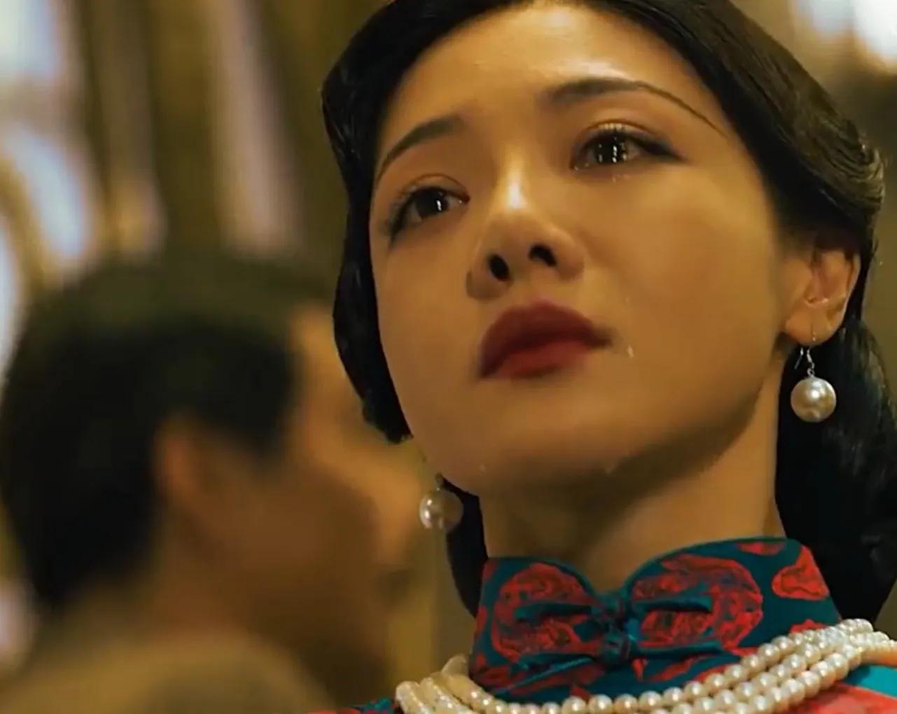 邓家佳有没有结过婚,邓家佳结婚前和谁谈恋爱