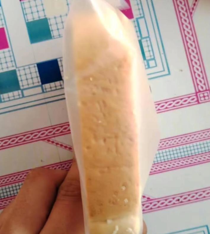 网友买了10袋面包,网友买了一箱面包却是隐形的面包