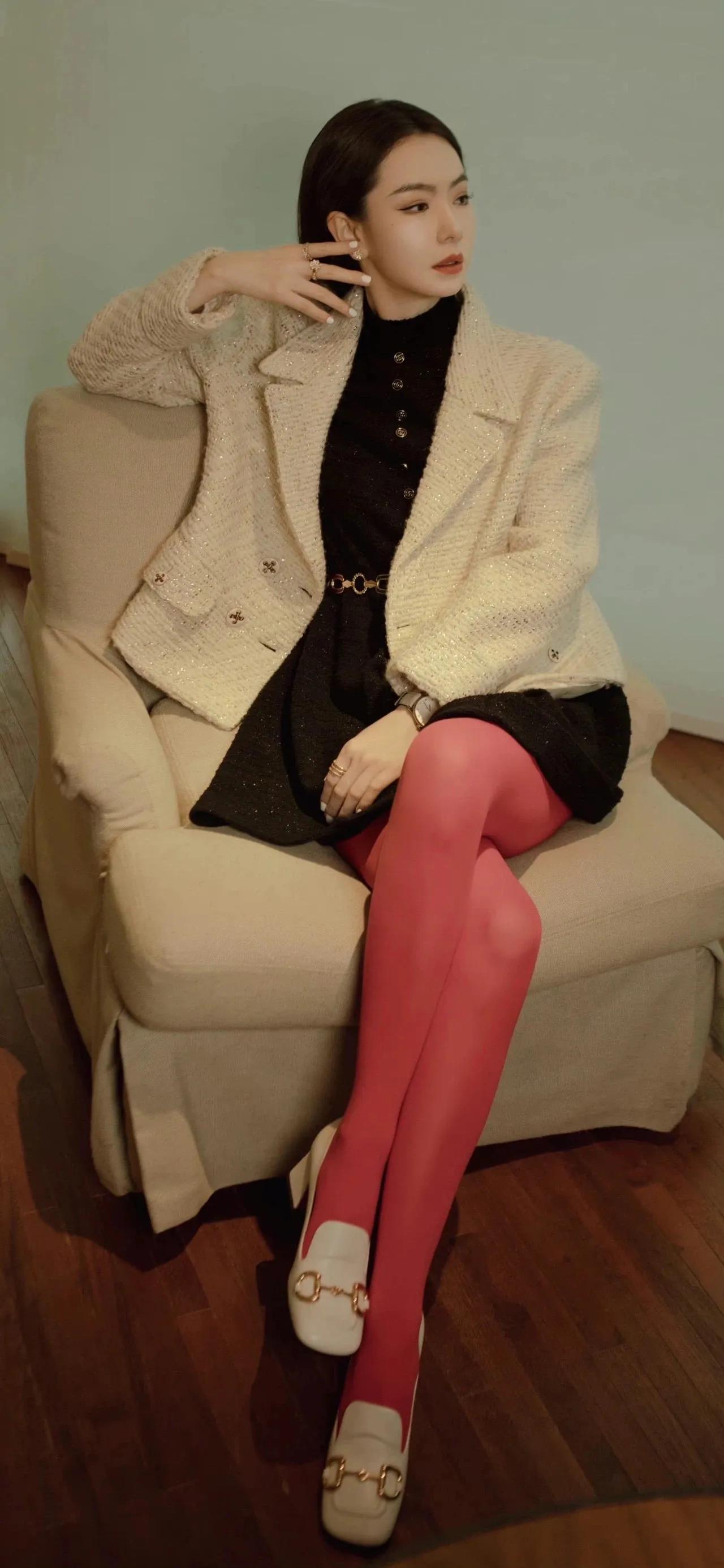 戚薇女儿图片壁纸,薛之谦壁纸戚薇