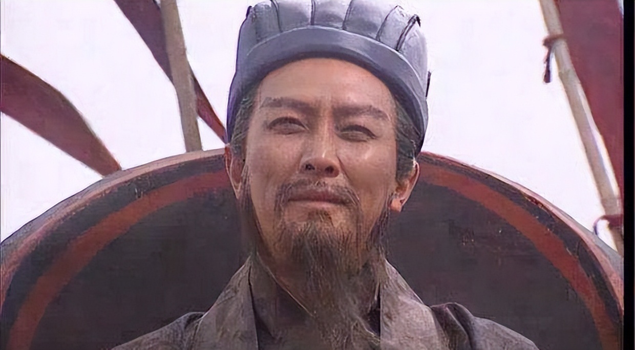 皮定均回忆:*伯承刘**开始读《三国演义》,是受到了毛主席的影响