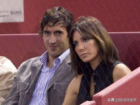 球星劳尔与妻子,足坛球星的老婆