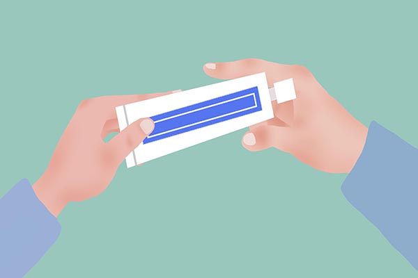 50岁长老年斑是什么原因如何去除,30多岁长老年斑是怎么形成的