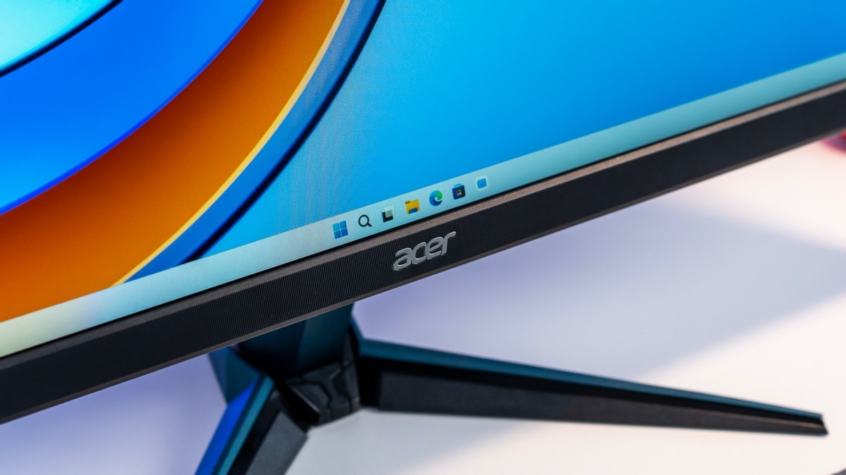 2k240hz玩吃鸡有多爽,2k240hz跑不满