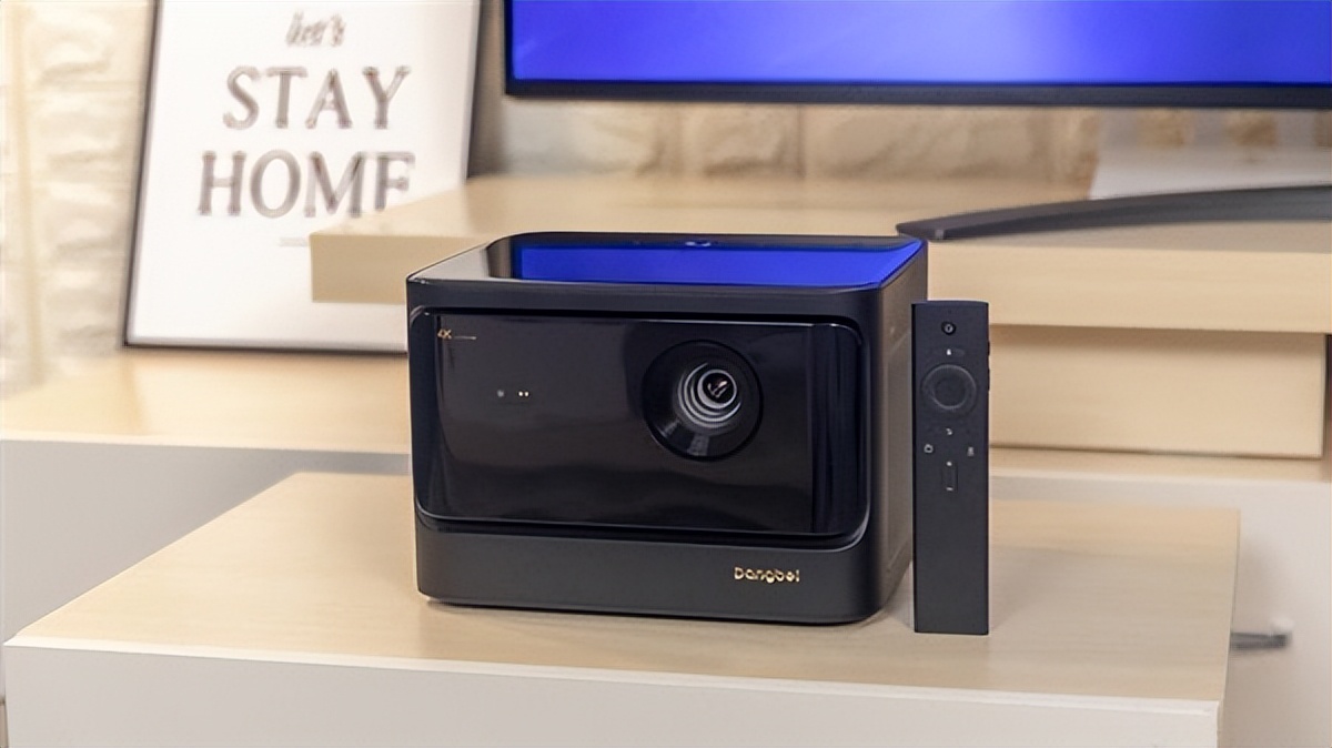 投影仪的真实亮度跟流明怎么选择,家用投影仪亮度多少流明好