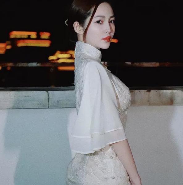 2019王钟瑶大师赛旗袍,王钟瑶穿旗袍的那场比赛