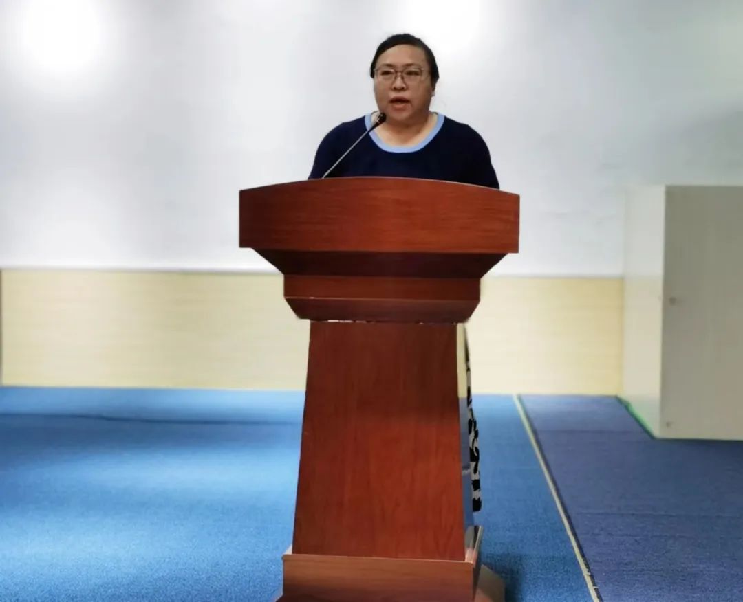 【骄阳似火不负青春】——平陆县*党**政机关幼儿园2023年春学段工作总结会议