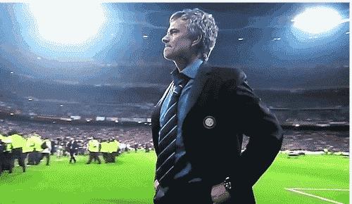 穆里尼奥的魔力，源自大家庭的胜利，成就夺冠的传奇