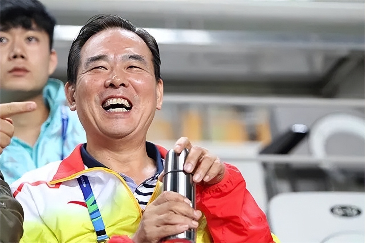 刘国梁第二任妻子现状曝光,刘国梁妻子是谁