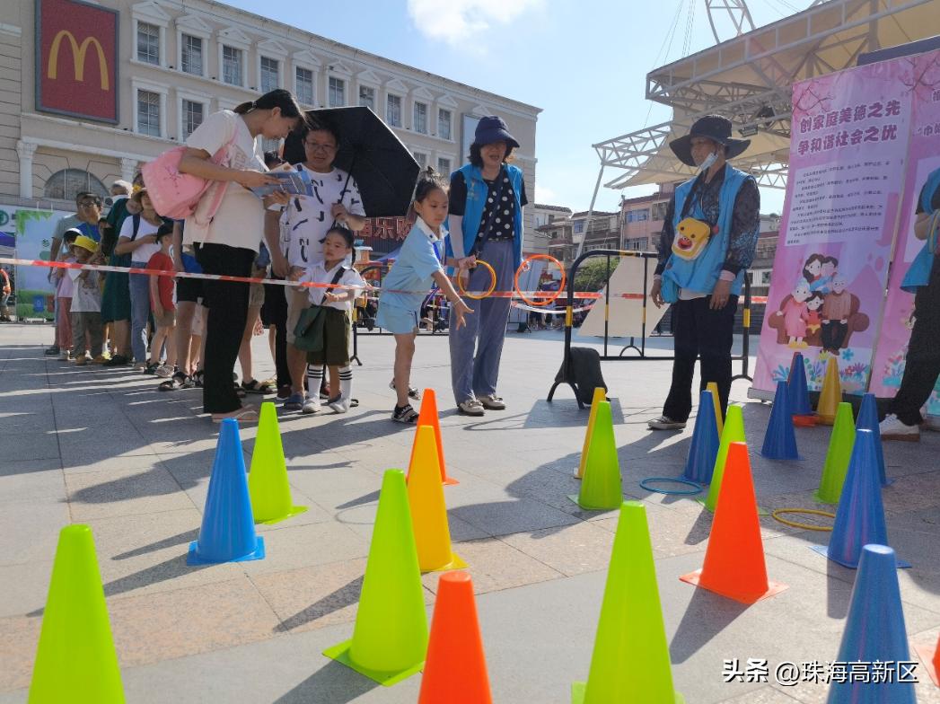 幼儿园小朋友创意海洋手工制作,大型海洋公园海底世界手工作品