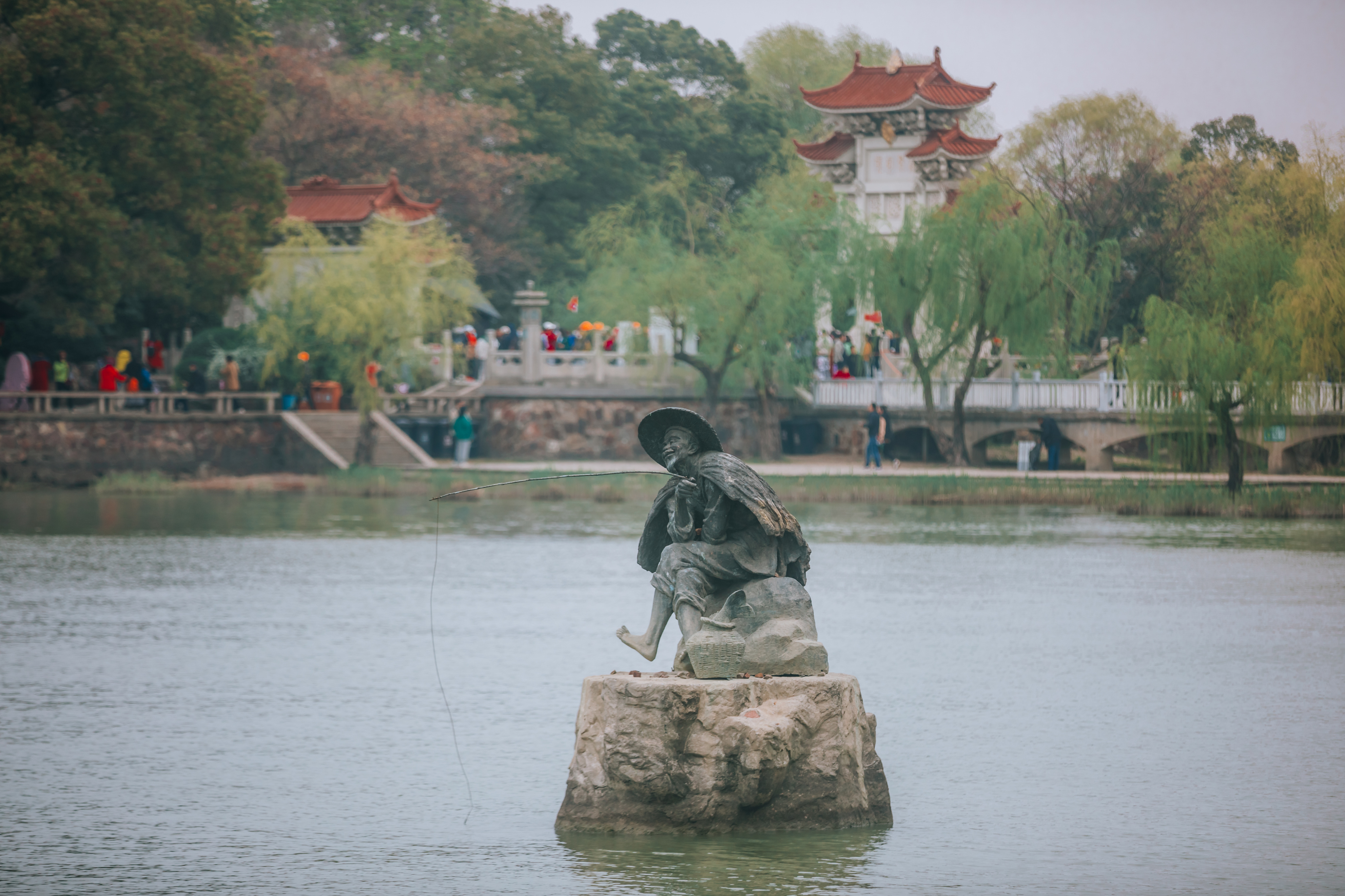 鼋头渚樱花盛宴比日本更令人沉醉,太湖鼋头渚樱花美如画
