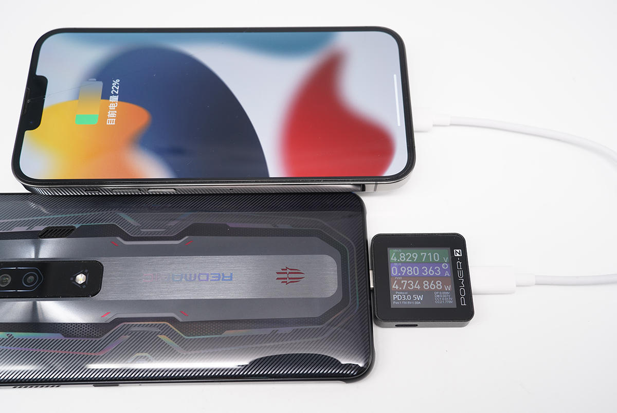 iphone14promax磁吸无线充电宝,iphone14promax带线无线磁吸充电宝