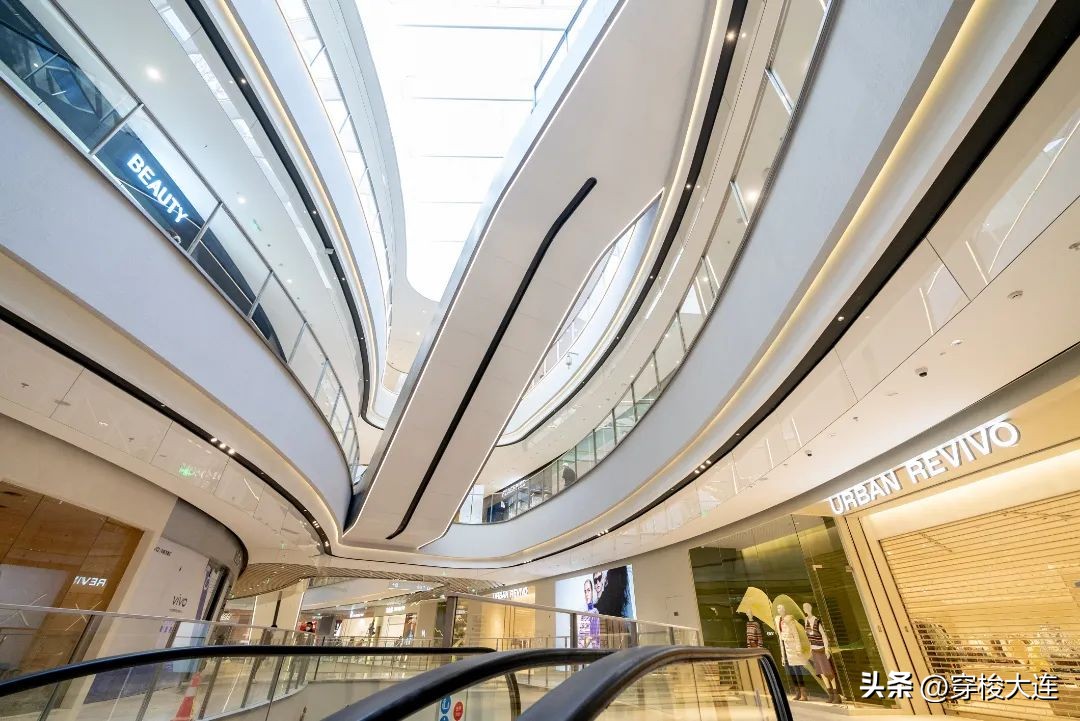 大连华南万象汇今日营业时间,大连最大的万象汇