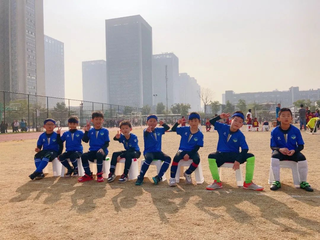 放飞梦想|二年级组率先打响杭州春晖小学第一届校园足球联赛