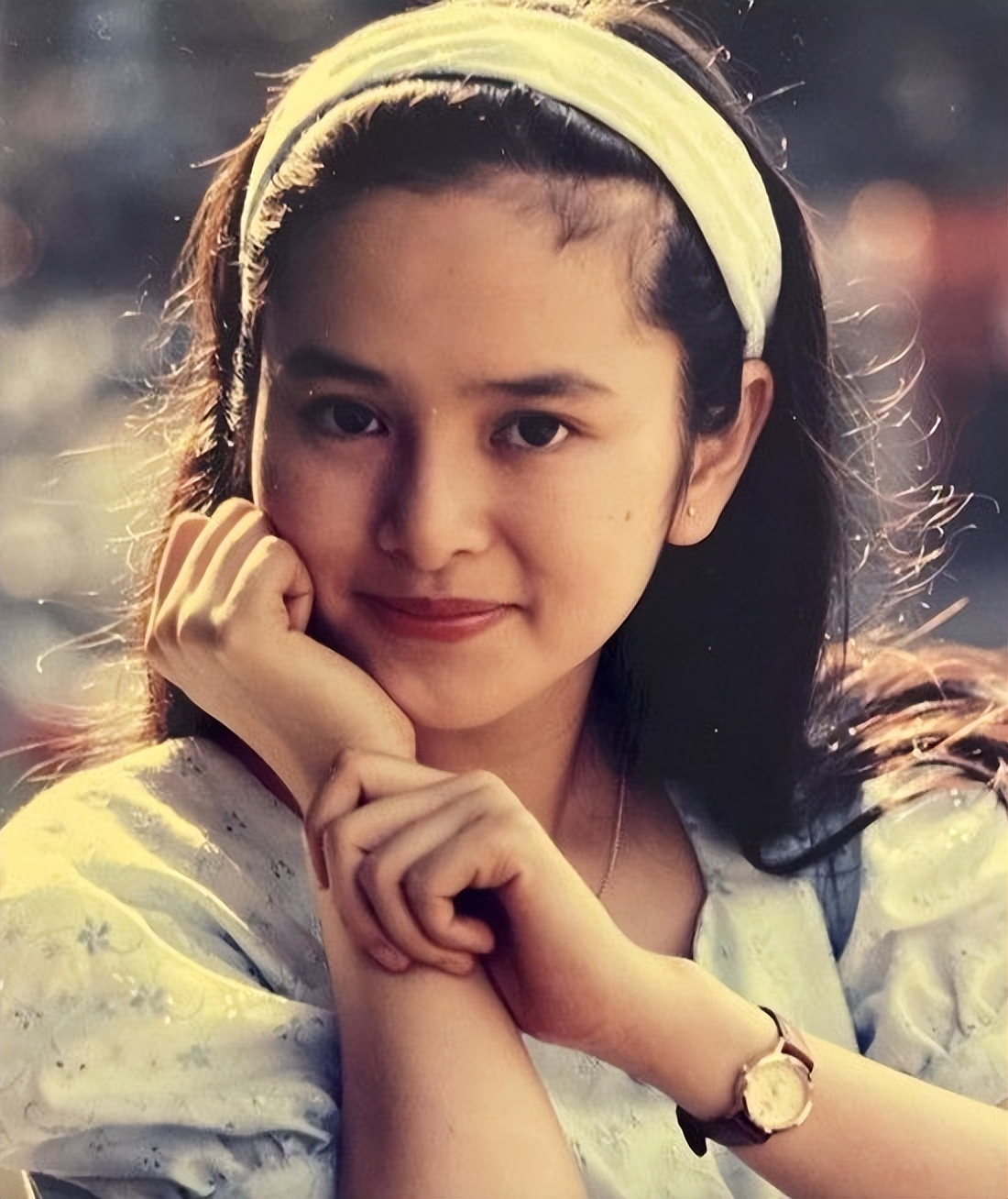 浪漫复古港风穿搭女,港风穿搭女复古时髦气质