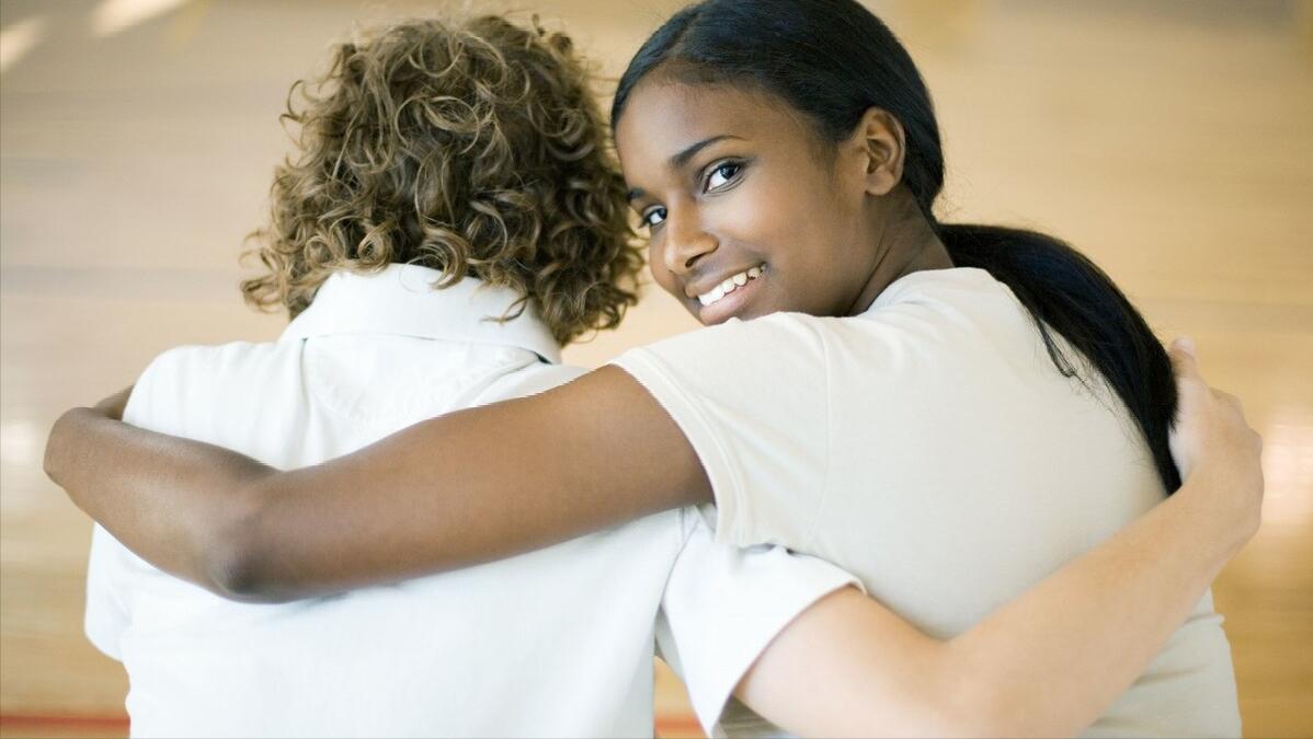 孩子早恋爱了如何与对方家长沟通?理智分析,相互体谅,达成共识