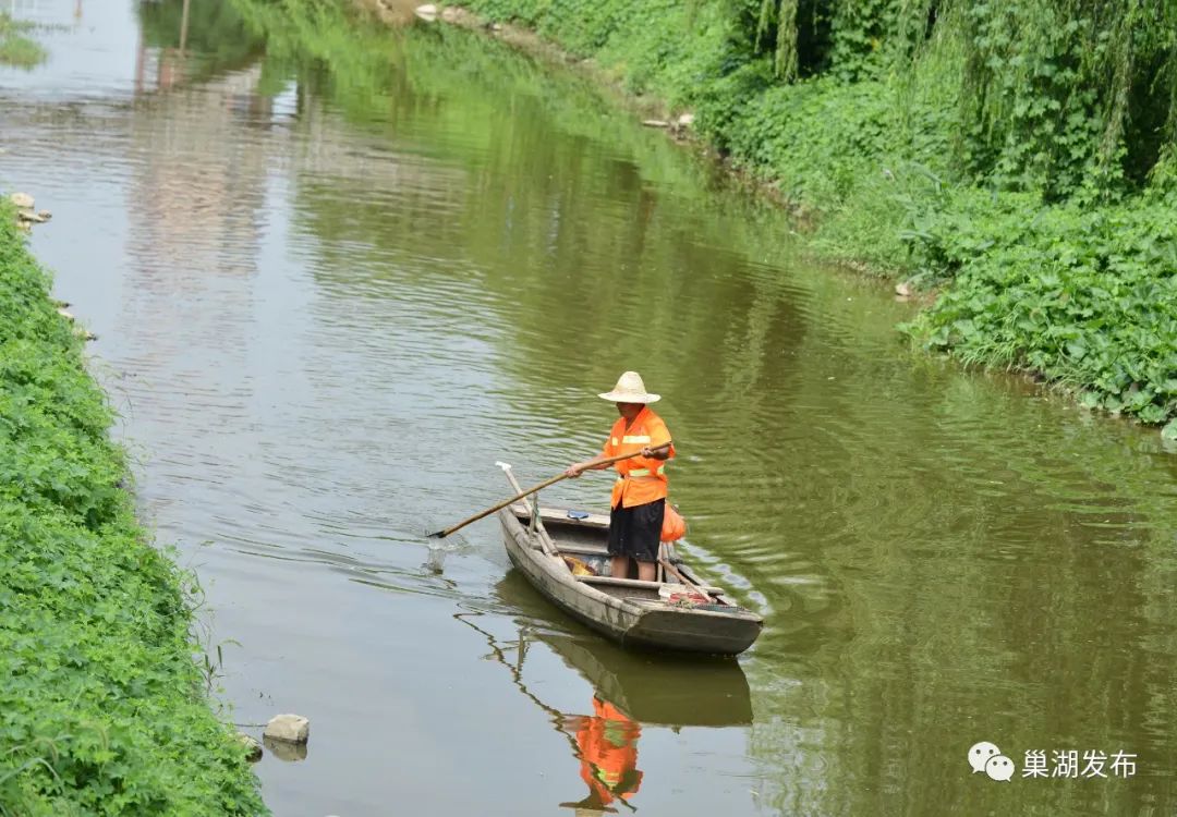 高温下的城市美容师,城市美容师高温下坚守