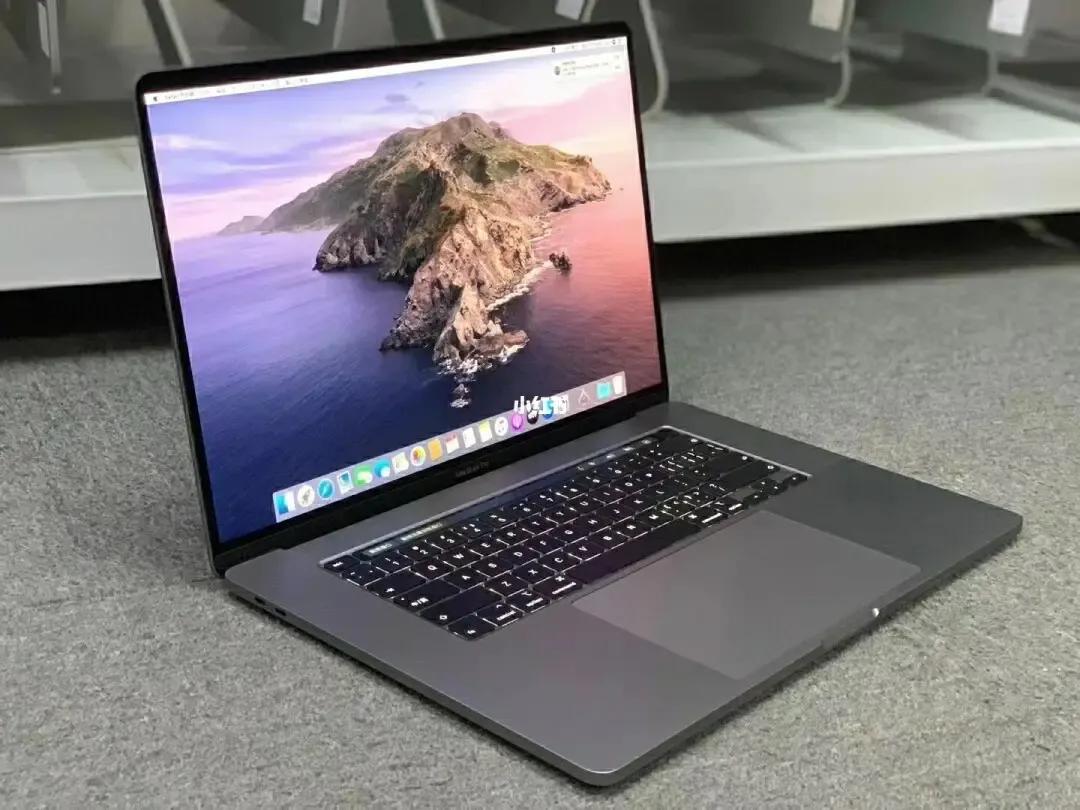 转行学设计好还是短视频剪辑好,转行做设计有必要报培训机构吗