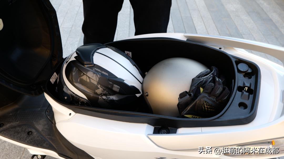 lead125没有abs会刹车抱死吗,lead125新款会不会增加abs