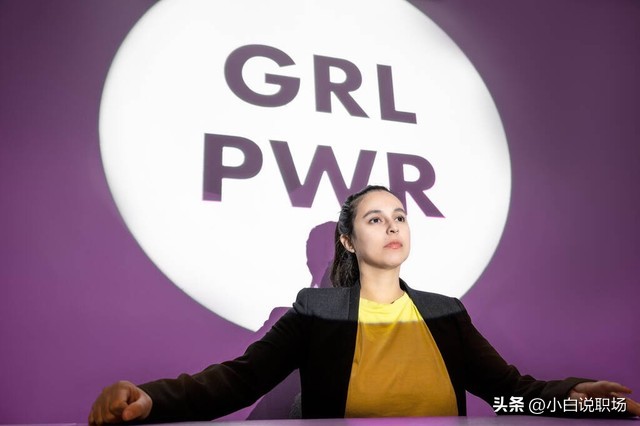 职场要保持谦卑的心态,职场要适当高调