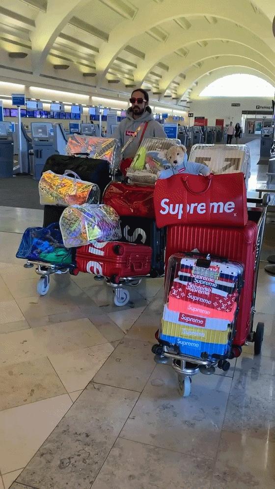 yeezyxgap联名牛仔衣,yeezyxgap联名