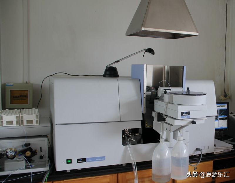 乘风破浪五十载,乘风破浪五十余载