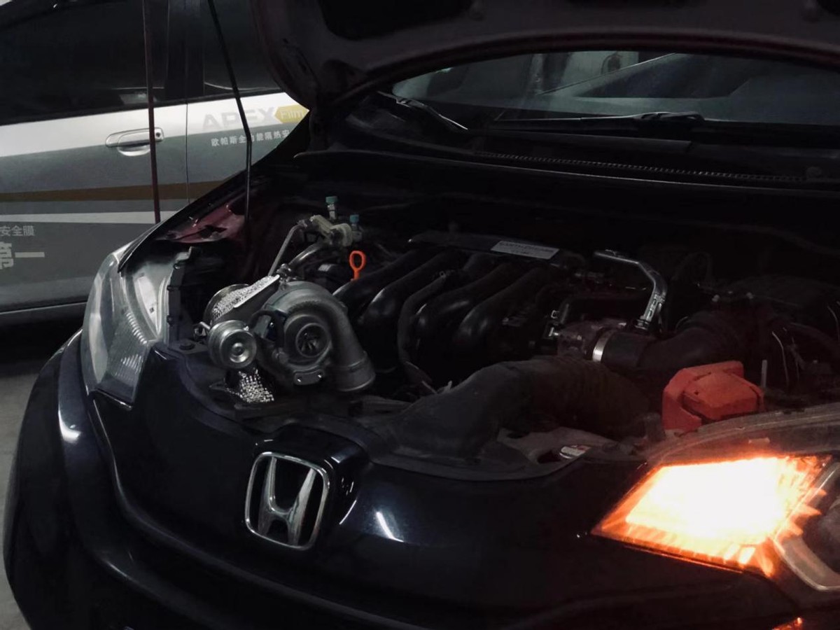 飞度二代改涡轮0-100加速,平民改车之本田飞度