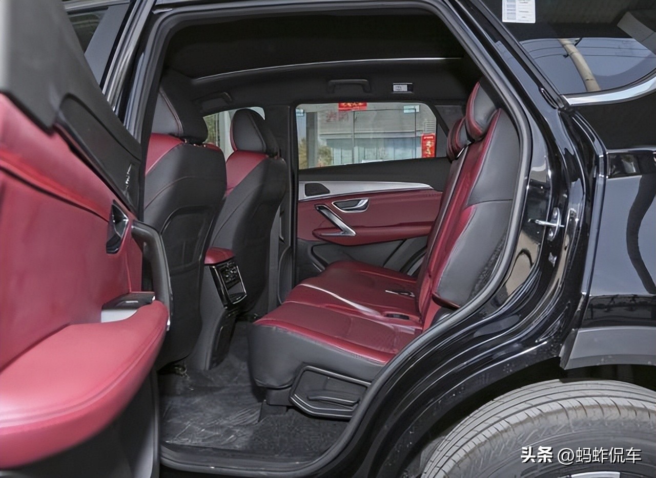 这车比汉兰达霸气配四驱7秒破百,德系顶级suv颜值秒杀汉兰达太值了