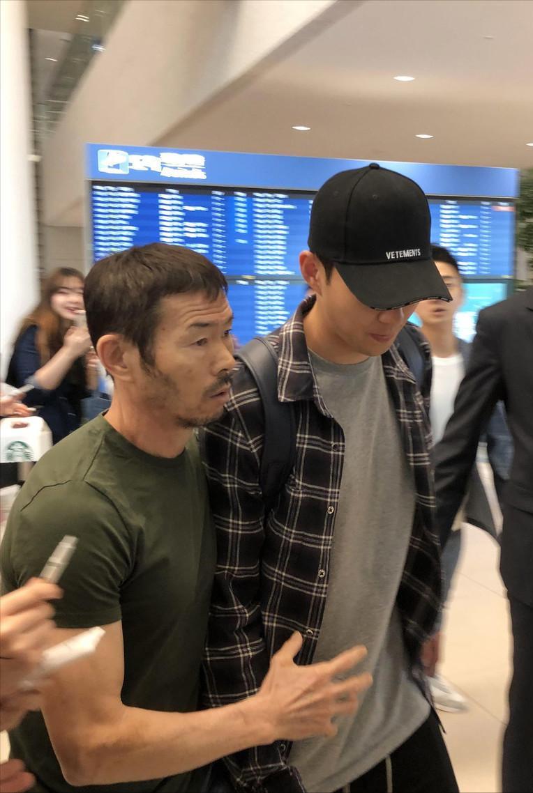 孙兴慜凯恩恩怨,孙兴慜现在的女朋友是谁