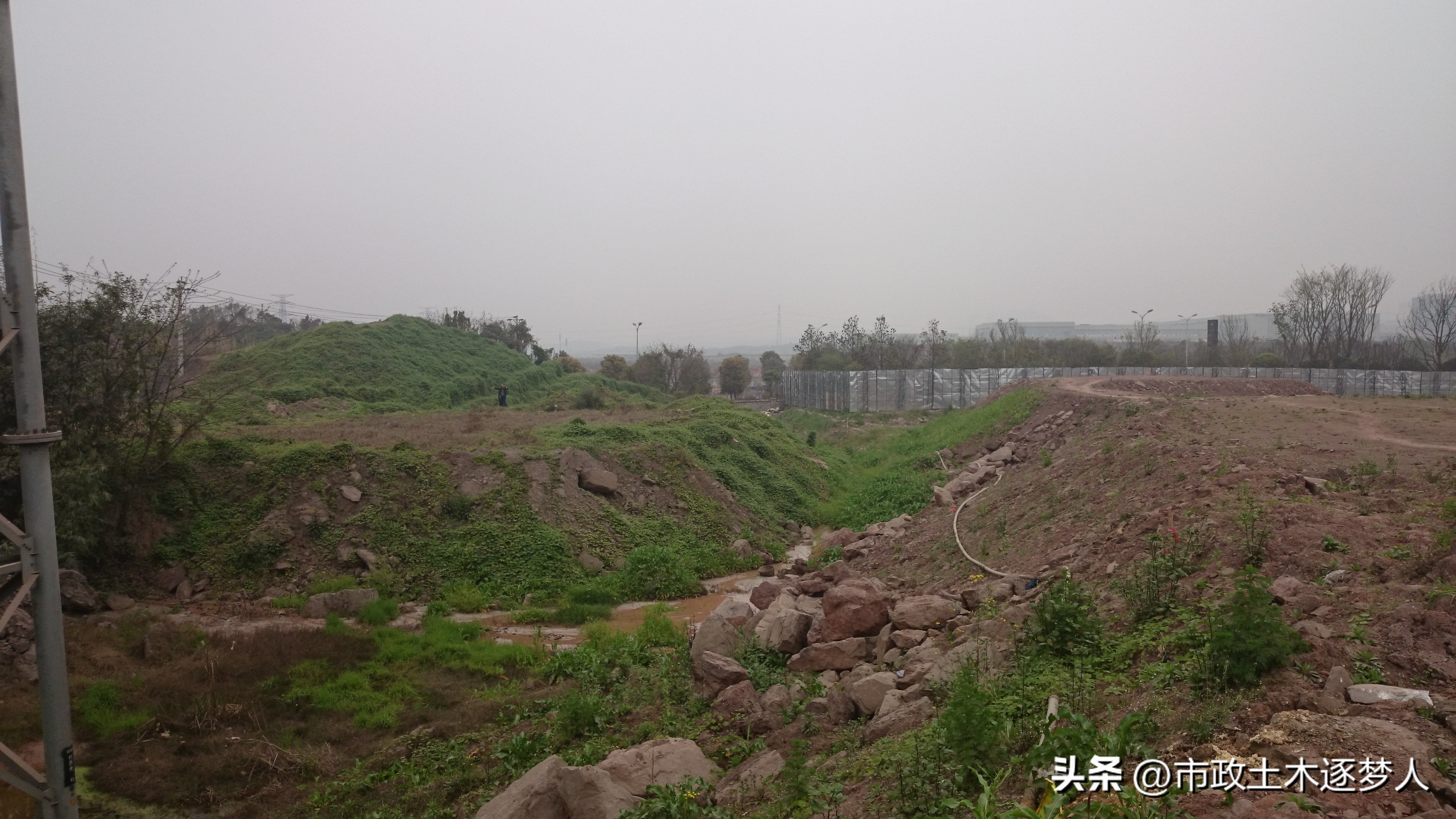 人工挖孔桩深度多少米算危大工程,人工挖孔桩是否必须做超声波检测