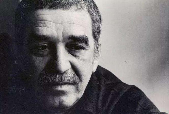 一个被“不伦之恋”诅咒的家族，《百年孤独》道尽人类荒诞的欲望